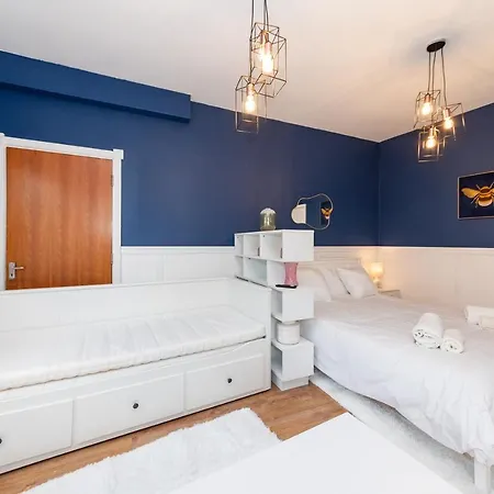 Free Parking 2 Beds Well Equipped Close To River Thames Reading Exterior photo