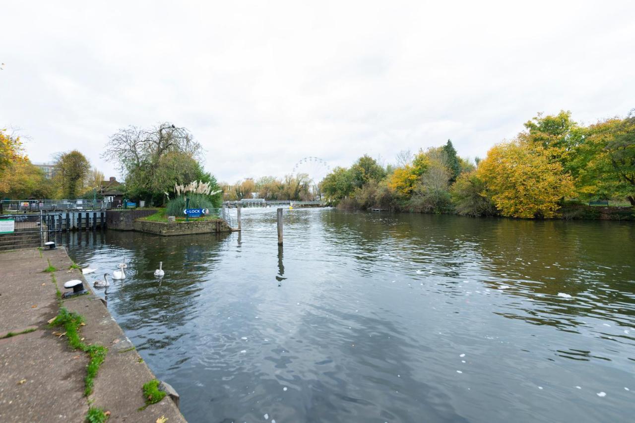 Free Parking 2 Beds Well Equipped Close To River Thames *